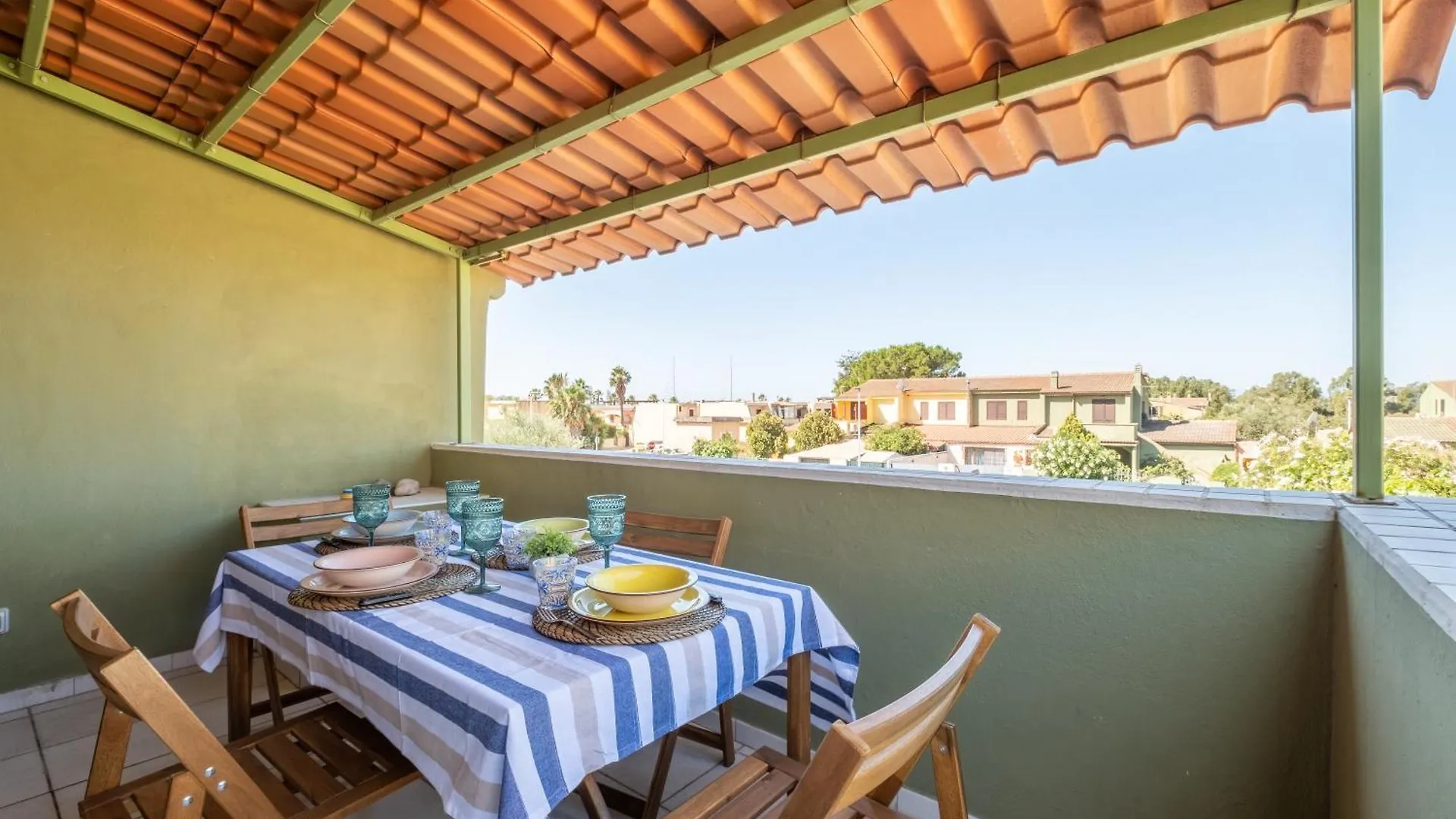 Suite Capitana Harbor-Self Checkin-Terrace-Netflix Apartment