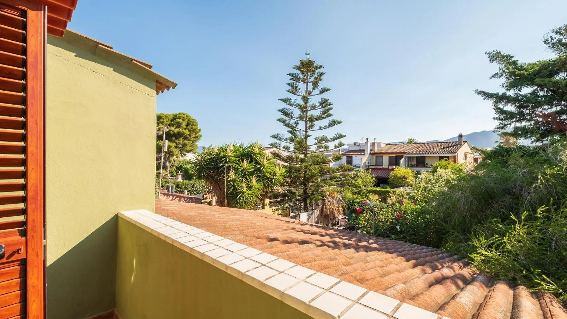Apartment Suite Capitana Harbor-Self Checkin-Terrace-Netflix