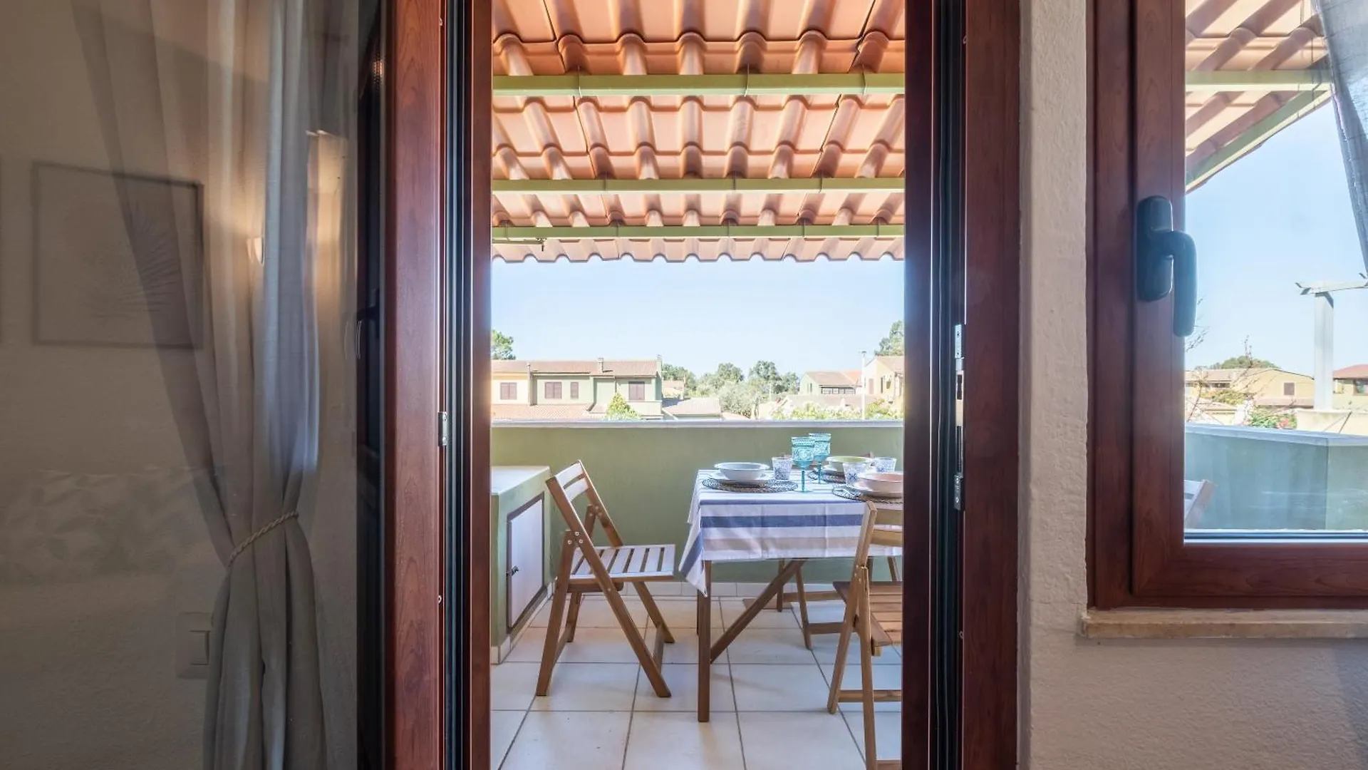 Apartment Suite Capitana Harbor-Self Checkin-Terrace-Netflix Italy